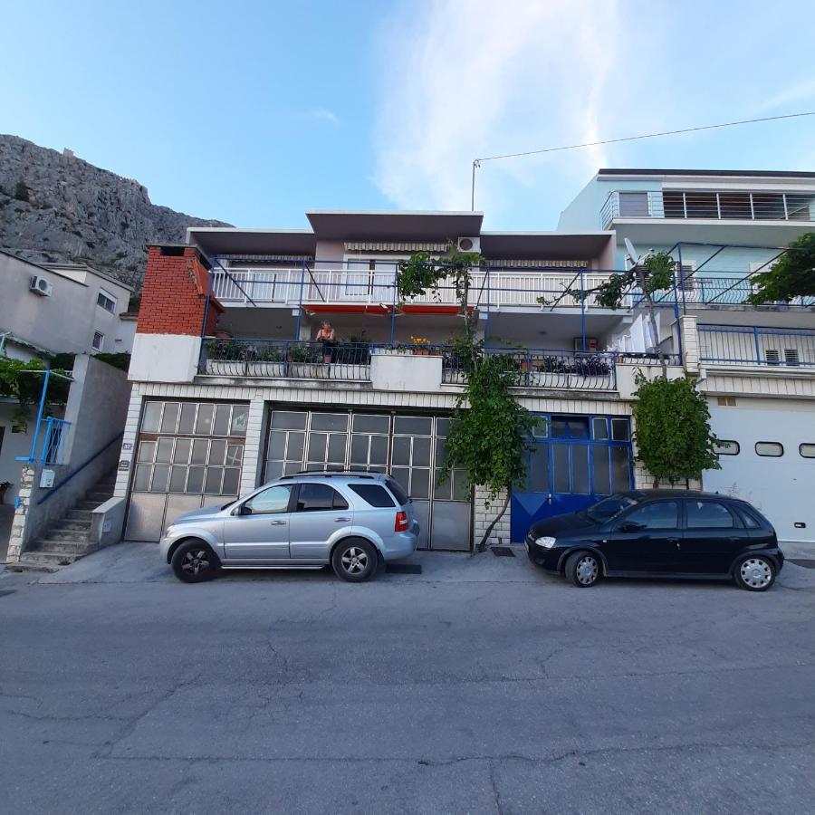 Apartman Nora Omis Ngoại thất bức ảnh